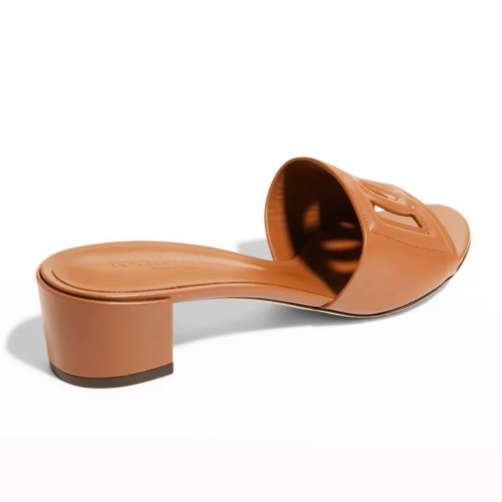 Dolce&Gabbana
DG Cutout Leather Slide Sandals - Picture 2 of 14